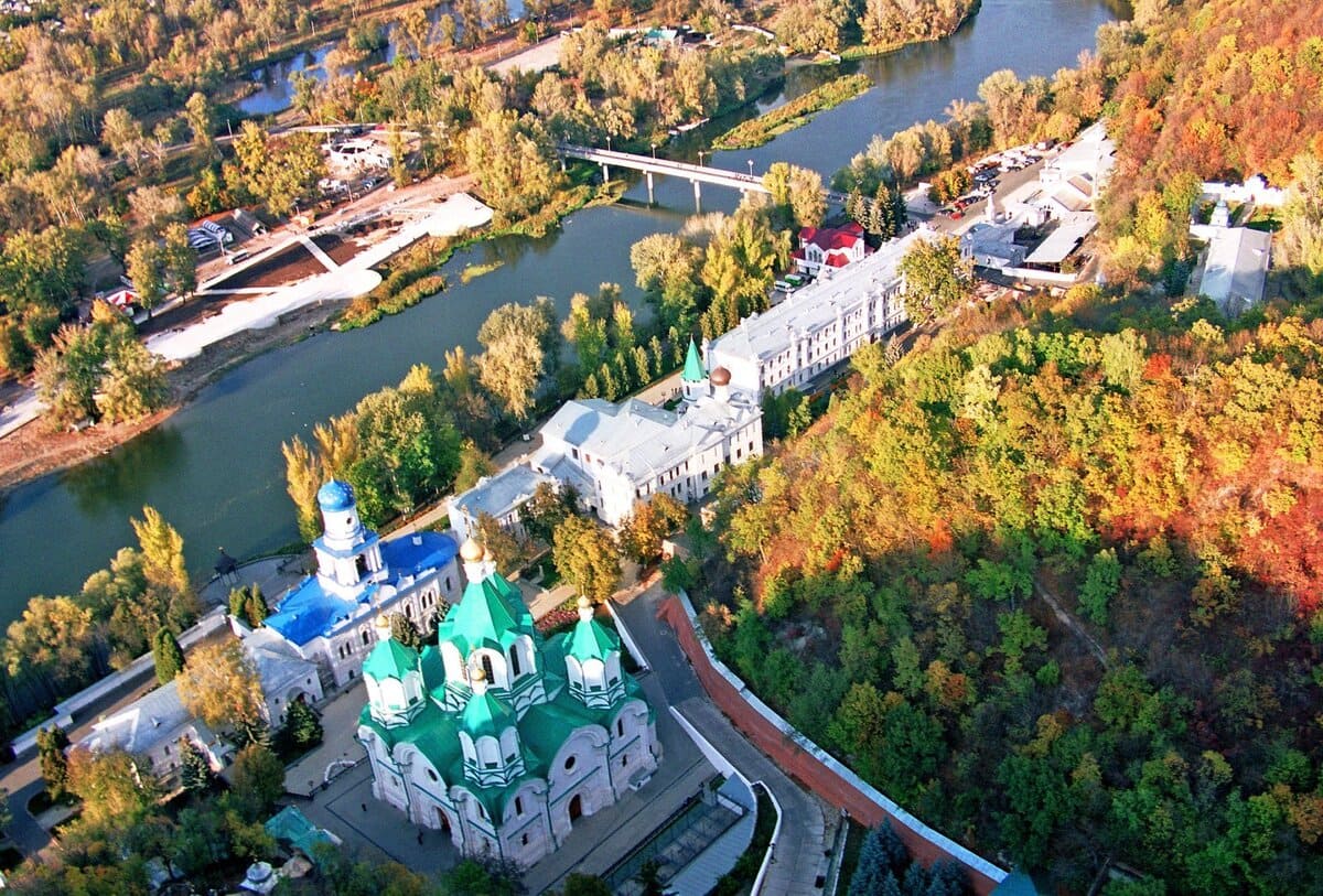 Святогорск